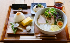 山とおむすび 銀月舎