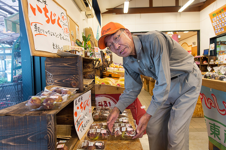 市場のほか、生協、直売所にも出荷しています